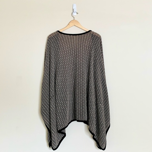 Brandy Melville | Manon Cardigan - Picture 2 of 6